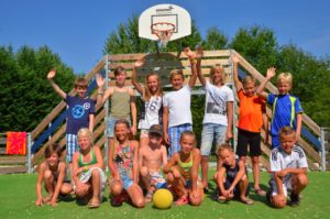 Basketbal op Coin Tranquille - Kindvriendelijk kamperen